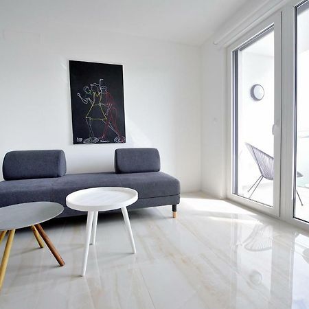 Center Aupark Apartment Piest'any Eksteriør bilde