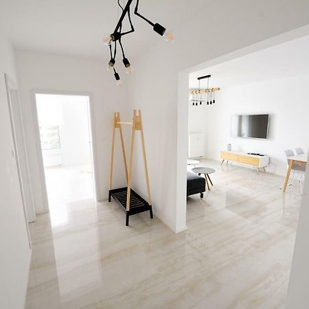 Center Aupark Apartment Piest'any Eksteriør bilde
